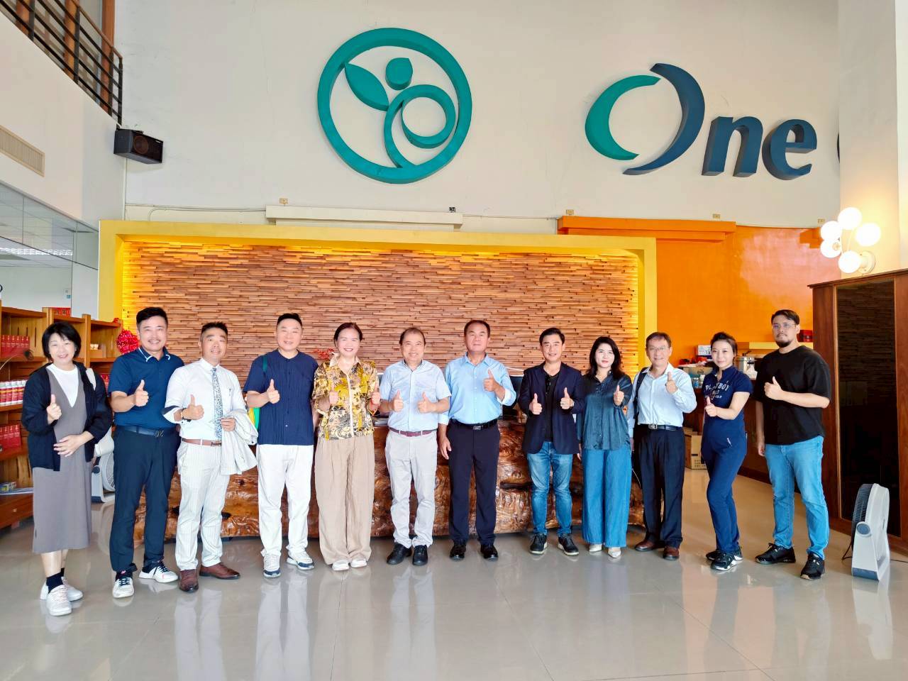 走進萬寶祿生技　產業發展聯合總會共探大健康產業新契機